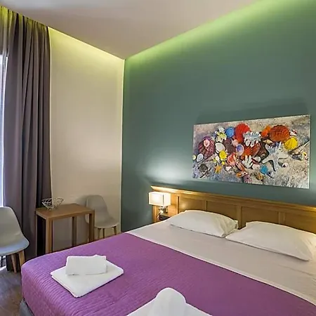 11city Aparthotel