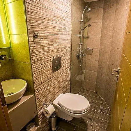 11city Aparthotel