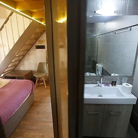 11city Aparthotel 3*